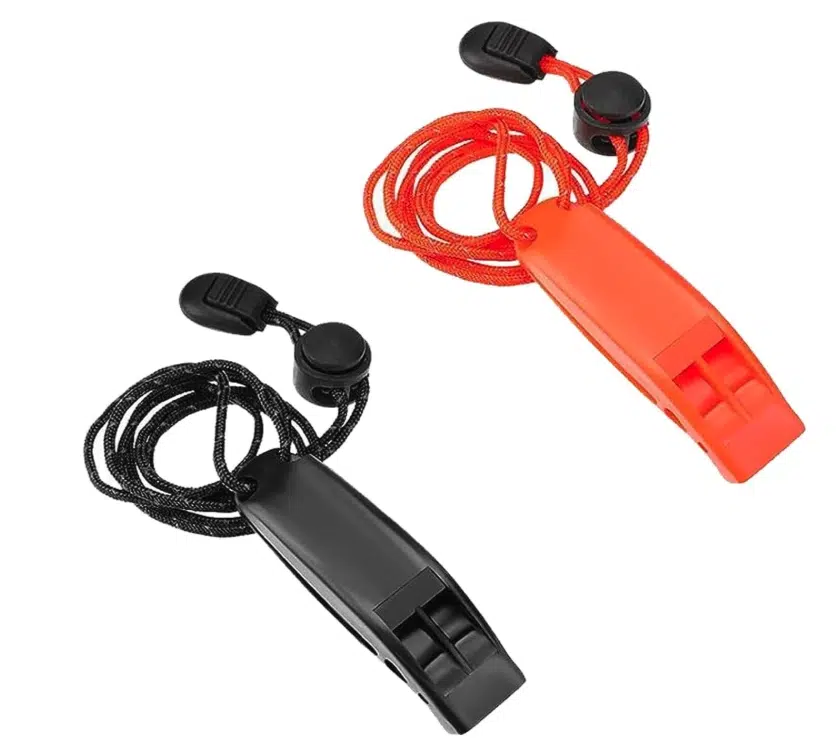 sifflets de secours orange et noir